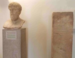 Plutarque : la sagesse intemporelle d’un philosophe grec