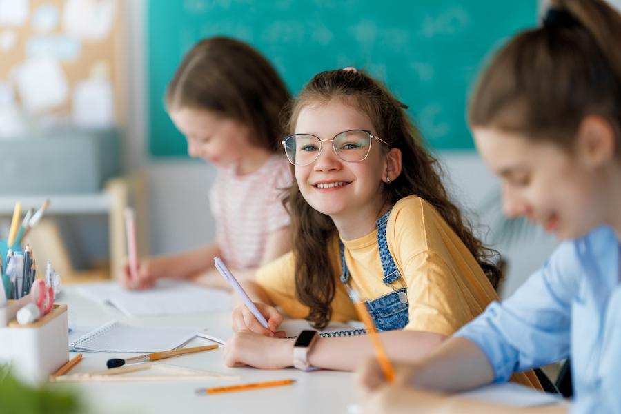 Apprendre aux enfants à s’intéresser aux bonnes manières
