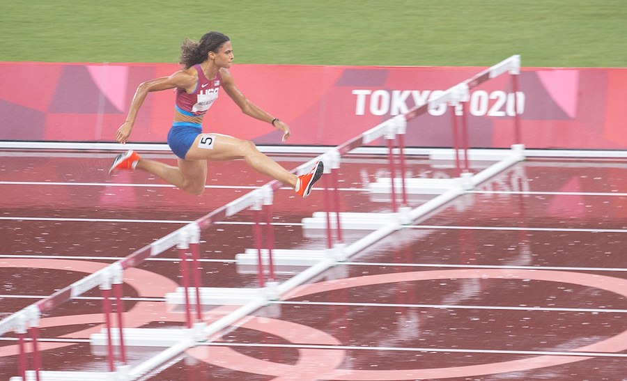 L’athlète Sydney Mclaughlin-Levrone, qui a remporté deux médailles d’or lors des derniers Jeux olympiques de Paris, en quête de rédemption
