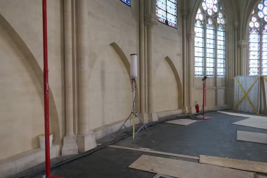 Notre-Dame de Paris : une reconstruction réussie, une restauration malmenée et l’environnement oublié 