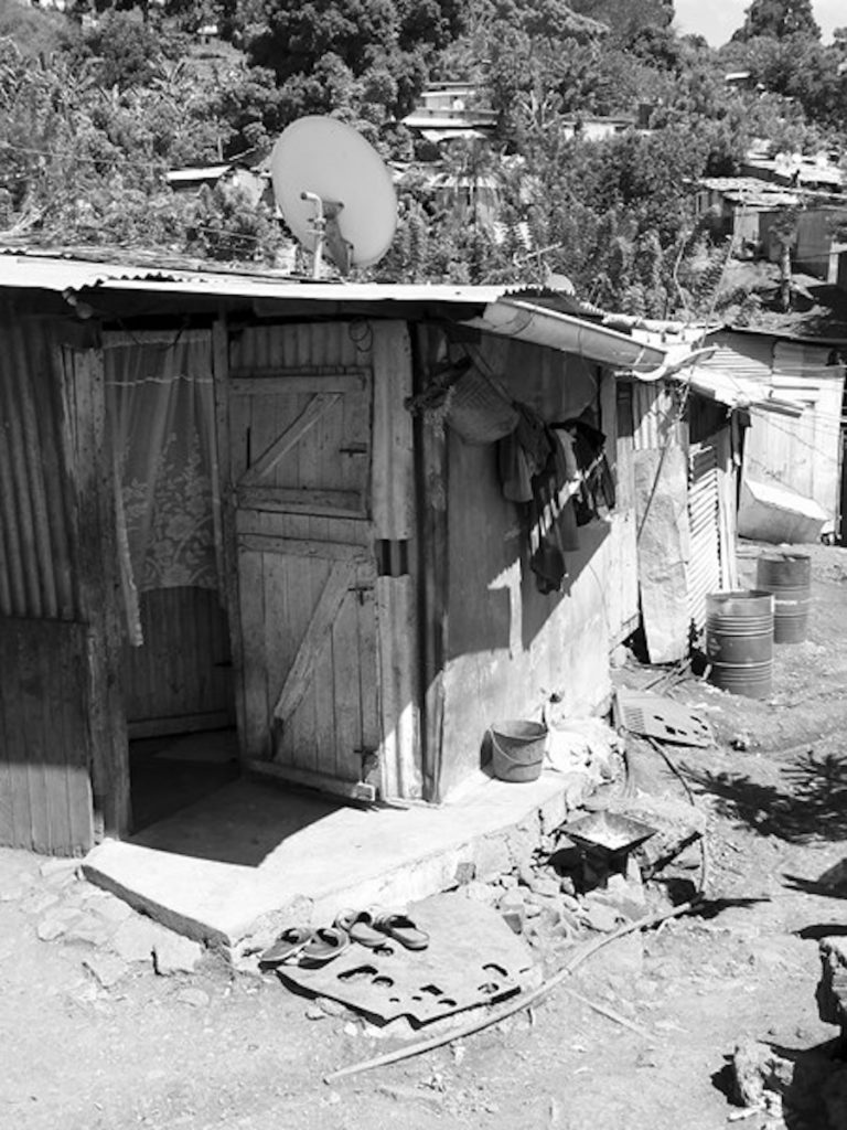 Mayotte : les politiques d’exclusion ont-elles alourdi le bilan du cyclone