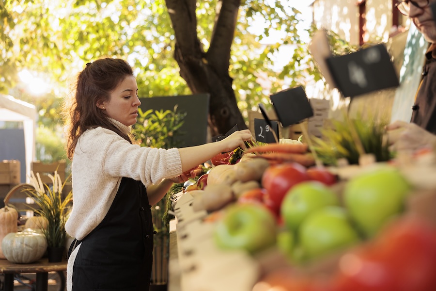 Réduire les résidus chimiques sur les fruits et légumes : astuces et solutions naturelles 
